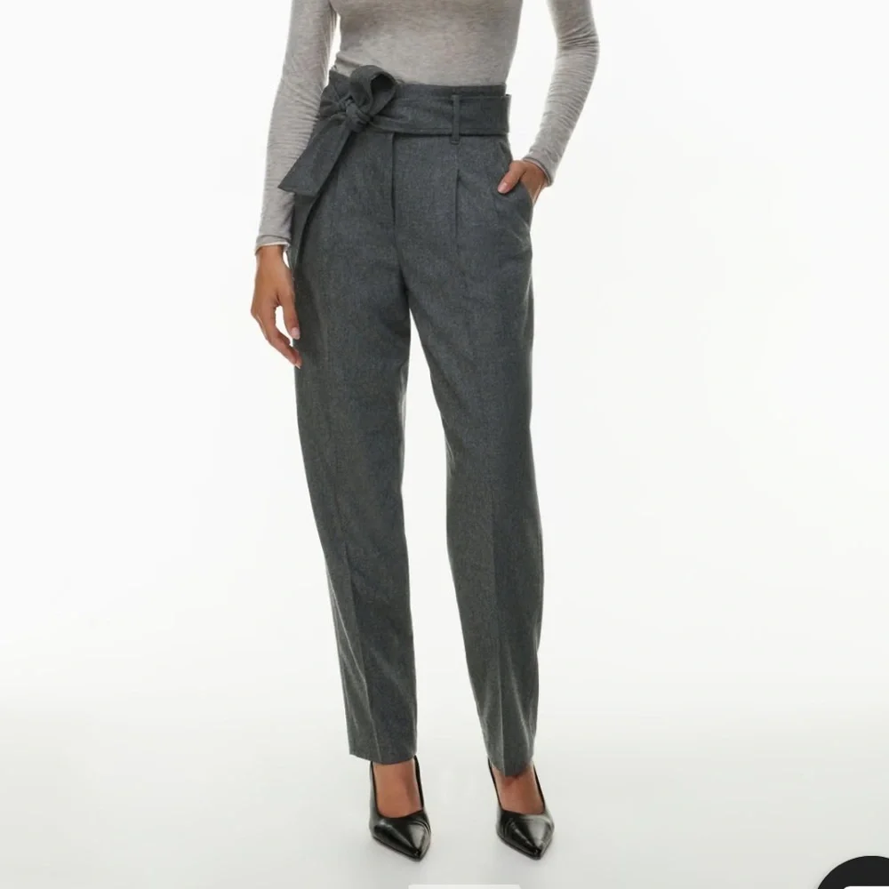 NWT✨ Aritzia Wilfred - Gia Pants (Black) - Picture 1 of 12